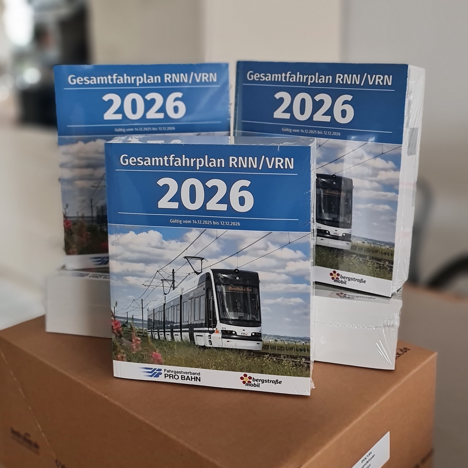 Fahrplanbuch für RNN und VRN ab sofort erhältlich