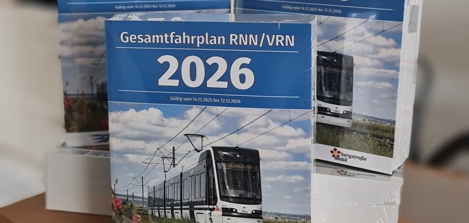 Fahrplanbuch für RNN und VRN ab sofort erhältlich